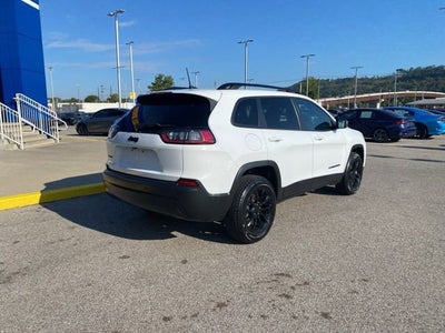 2023 Jeep Cherokee Altitude Lux