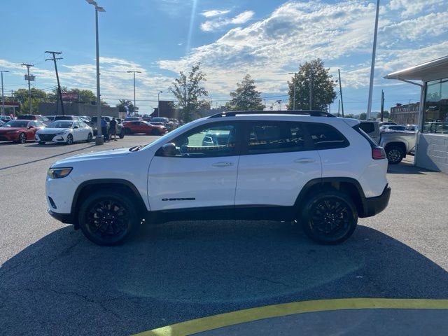 2023 Jeep Cherokee Altitude Lux