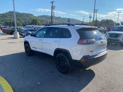 2023 Jeep Cherokee Altitude Lux