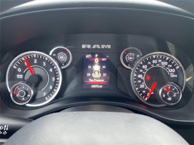 2024 RAM 1500 Tradesman Quad Cab 4x4 6'4" Box