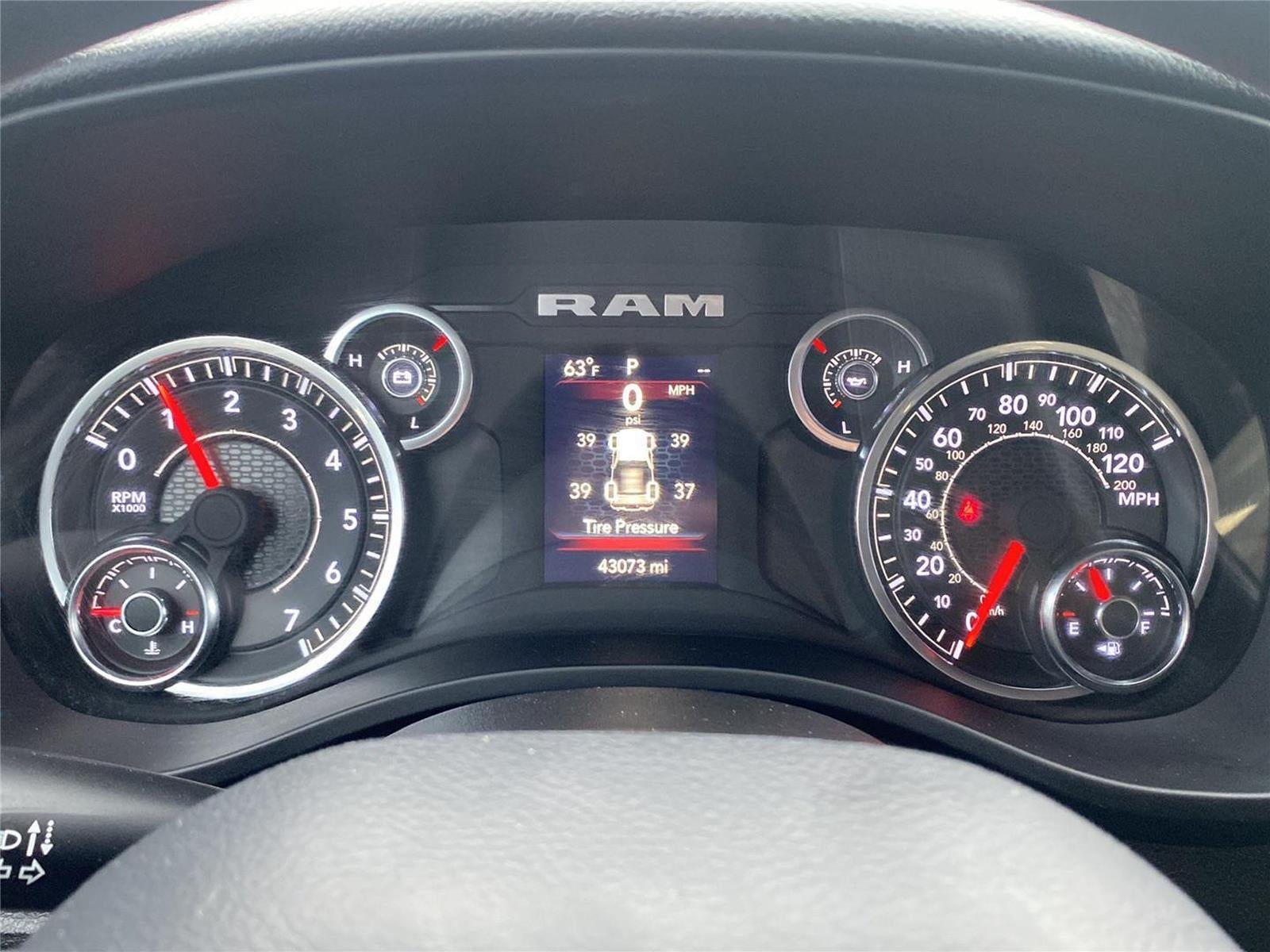 2024 RAM 1500 Tradesman Quad Cab 4x4 6'4" Box