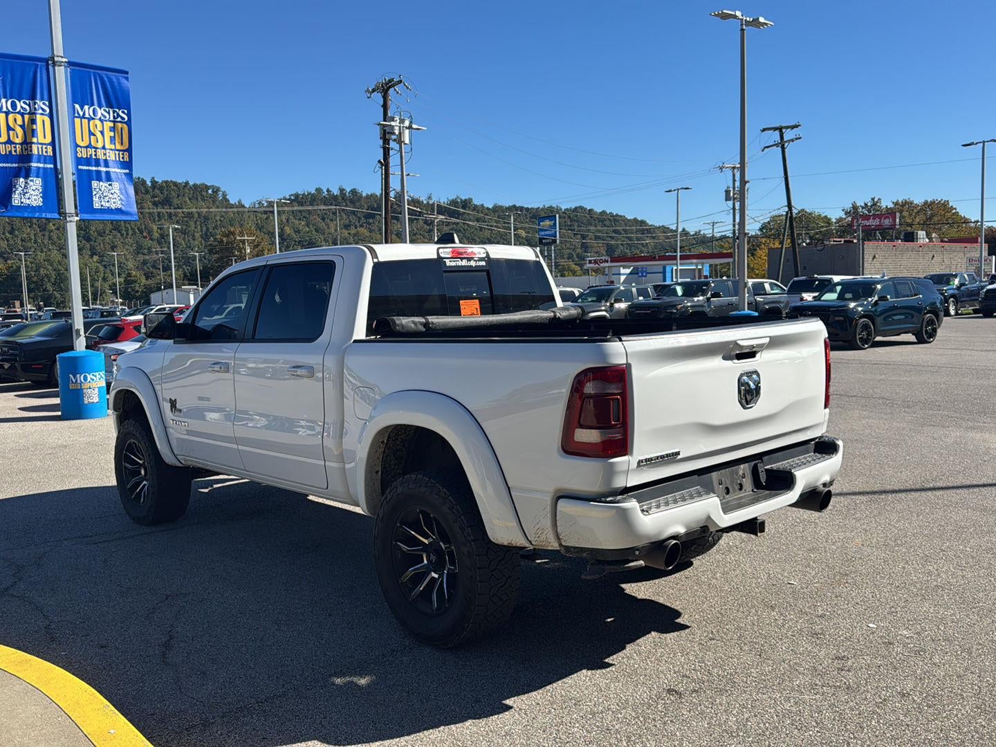 2020 RAM 1500 Big Horn Crew Cab 4x4 5'7" Box