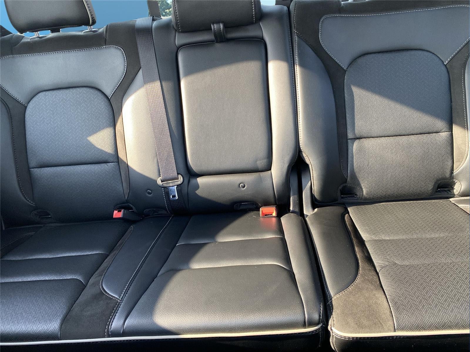 2022 RAM 1500 Laramie Crew Cab 4x4 5'7" Box