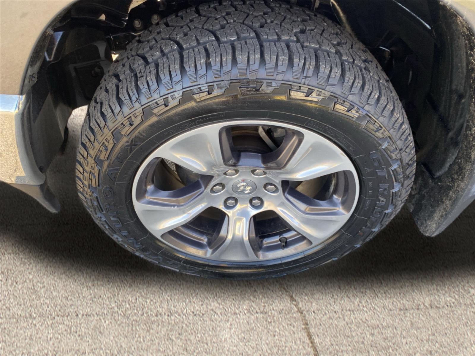 2022 RAM 1500 Laramie Crew Cab 4x4 5'7" Box