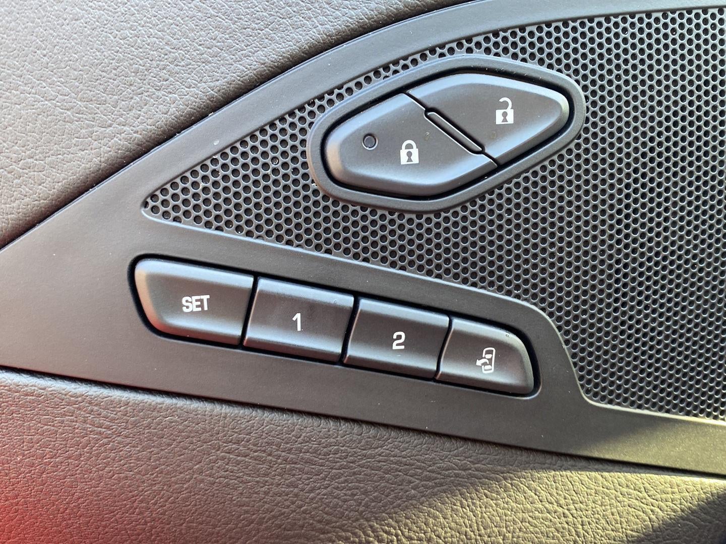 2015 Chevrolet Corvette Stingray Z51 2LT