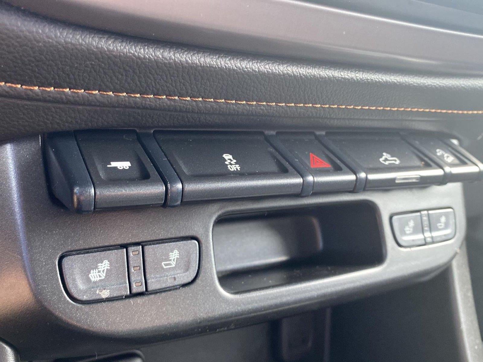 2022 GMC Canyon AT4 - Cloth