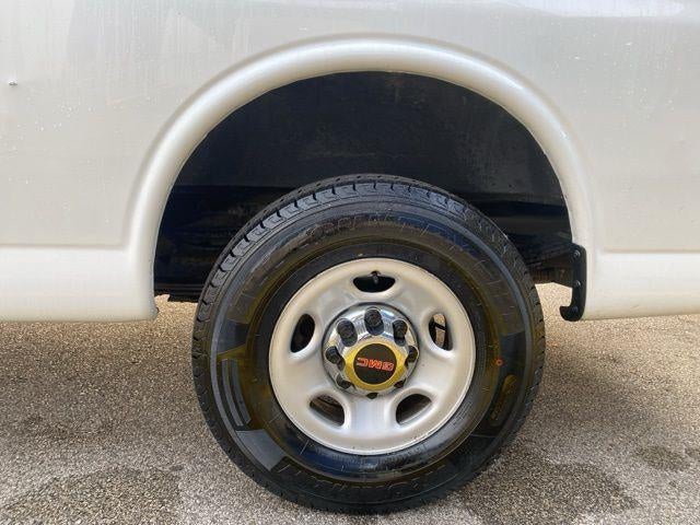 2022 GMC Savana Cargo 2500 Work Van