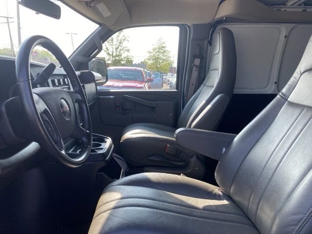 2023 GMC Savana Cargo 2500 Work Van
