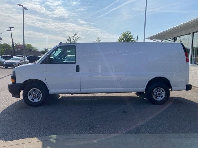 2023 GMC Savana Cargo 2500 Work Van