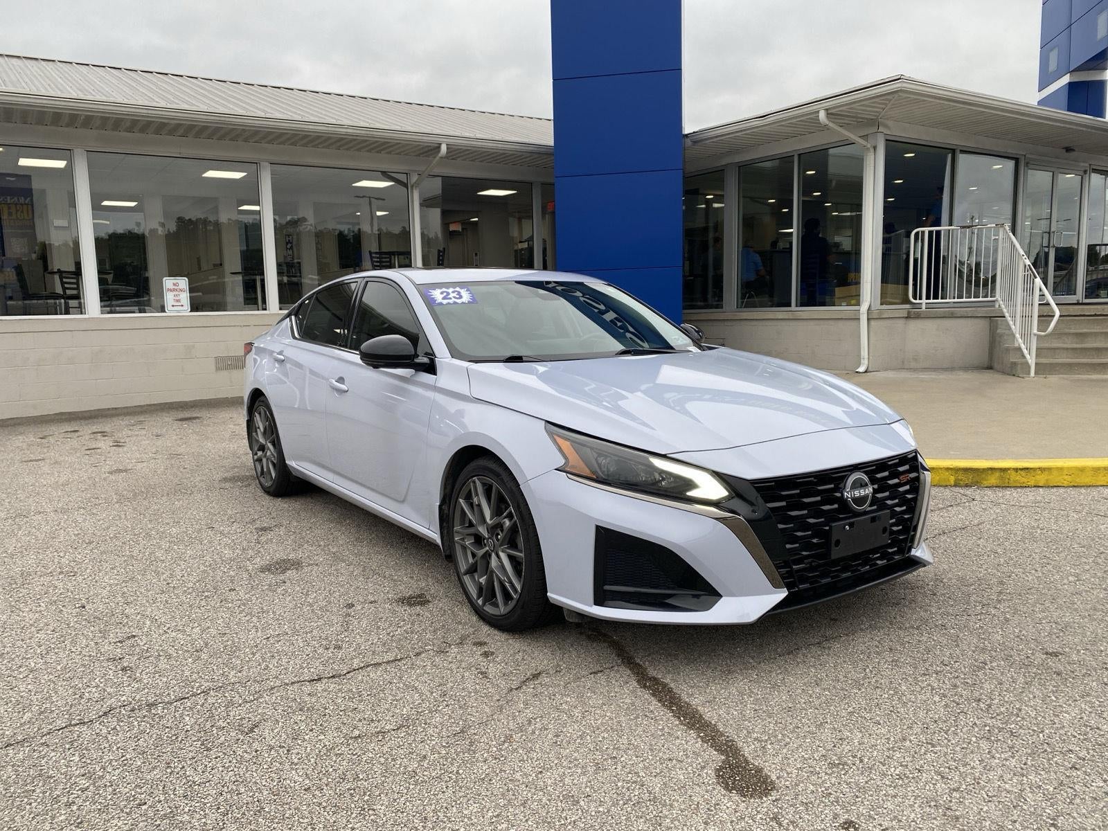 2023 Nissan Altima SR VC-Turbo FWD