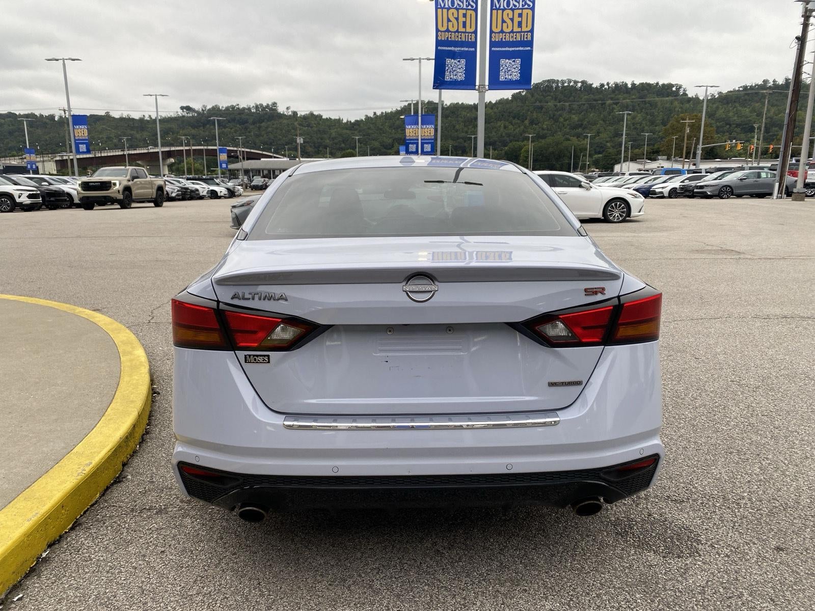 2023 Nissan Altima SR VC-Turbo FWD