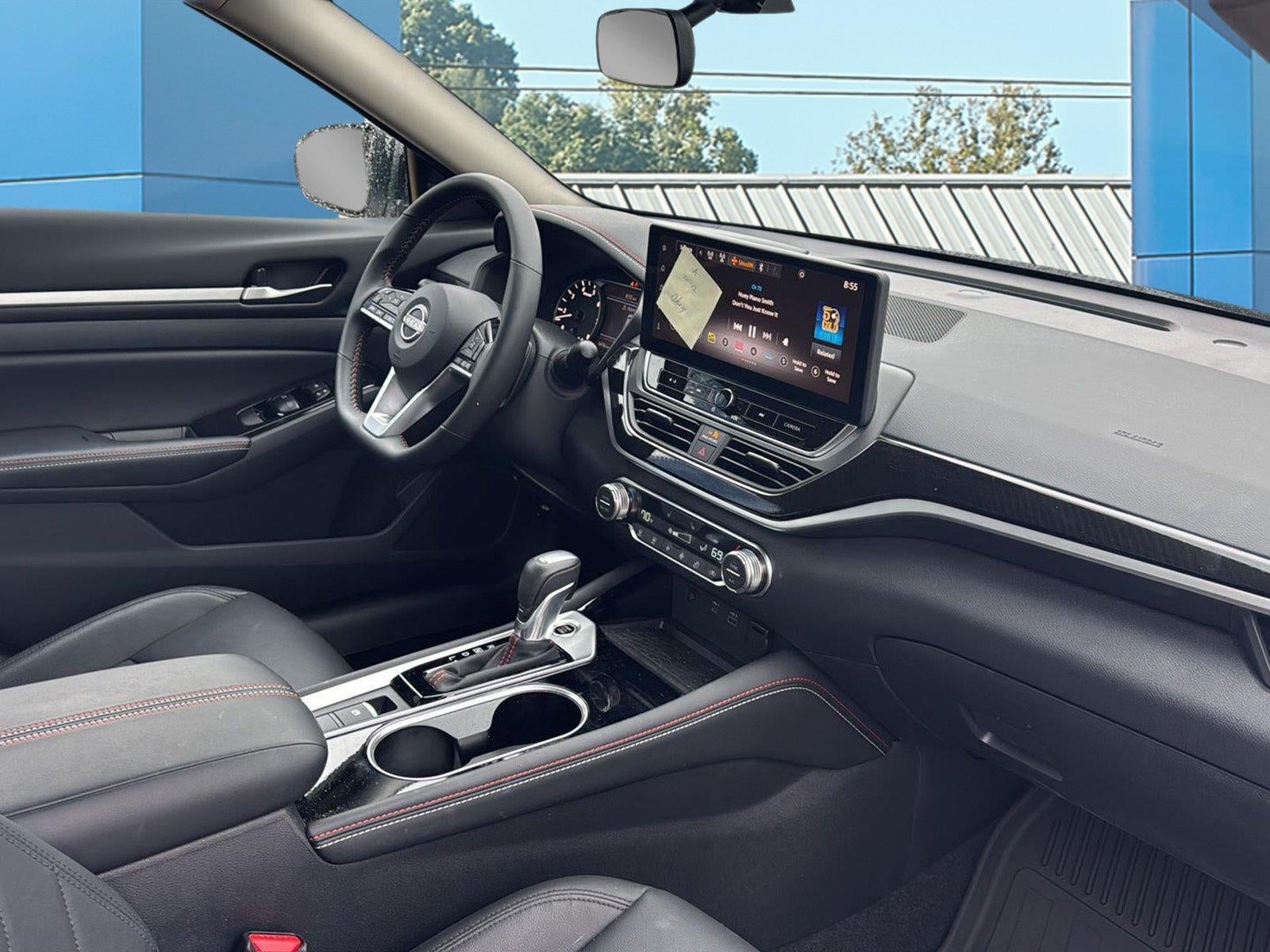 2025 Nissan Altima SR AWD