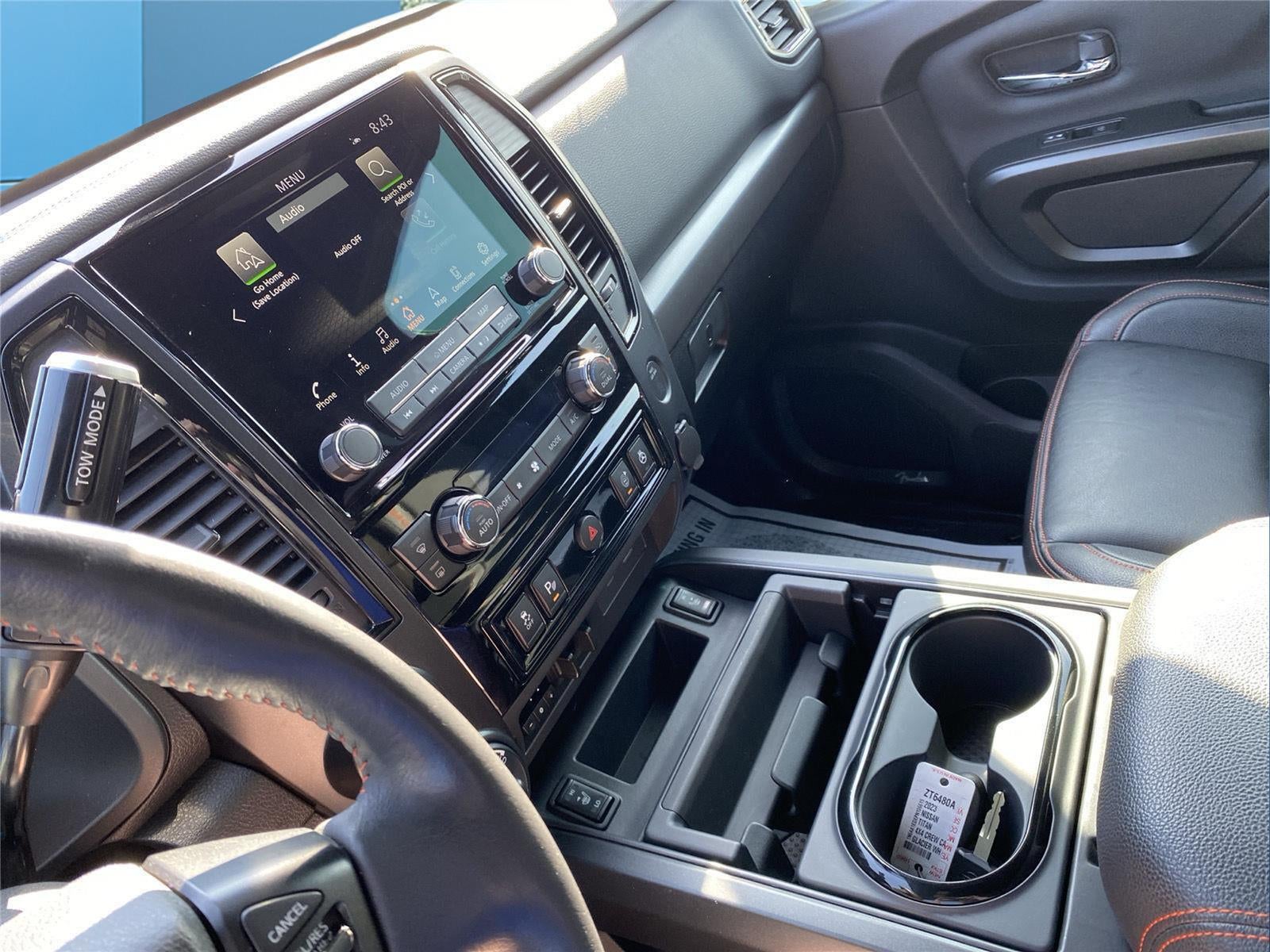 2023 Nissan TITAN Crew Cab PRO-4X 4x4