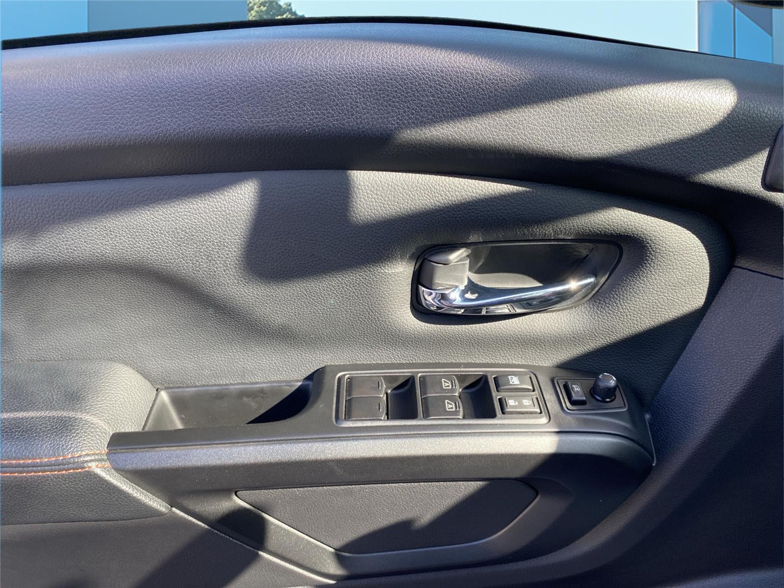 2023 Nissan TITAN Crew Cab PRO-4X 4x4