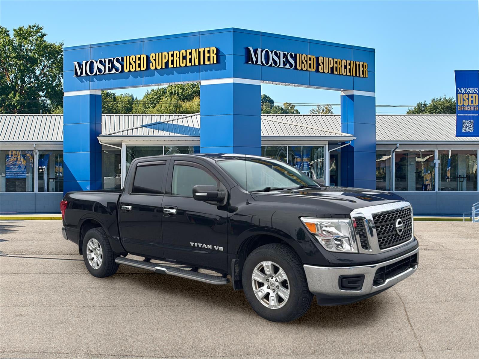 2018 Nissan TITAN SV
