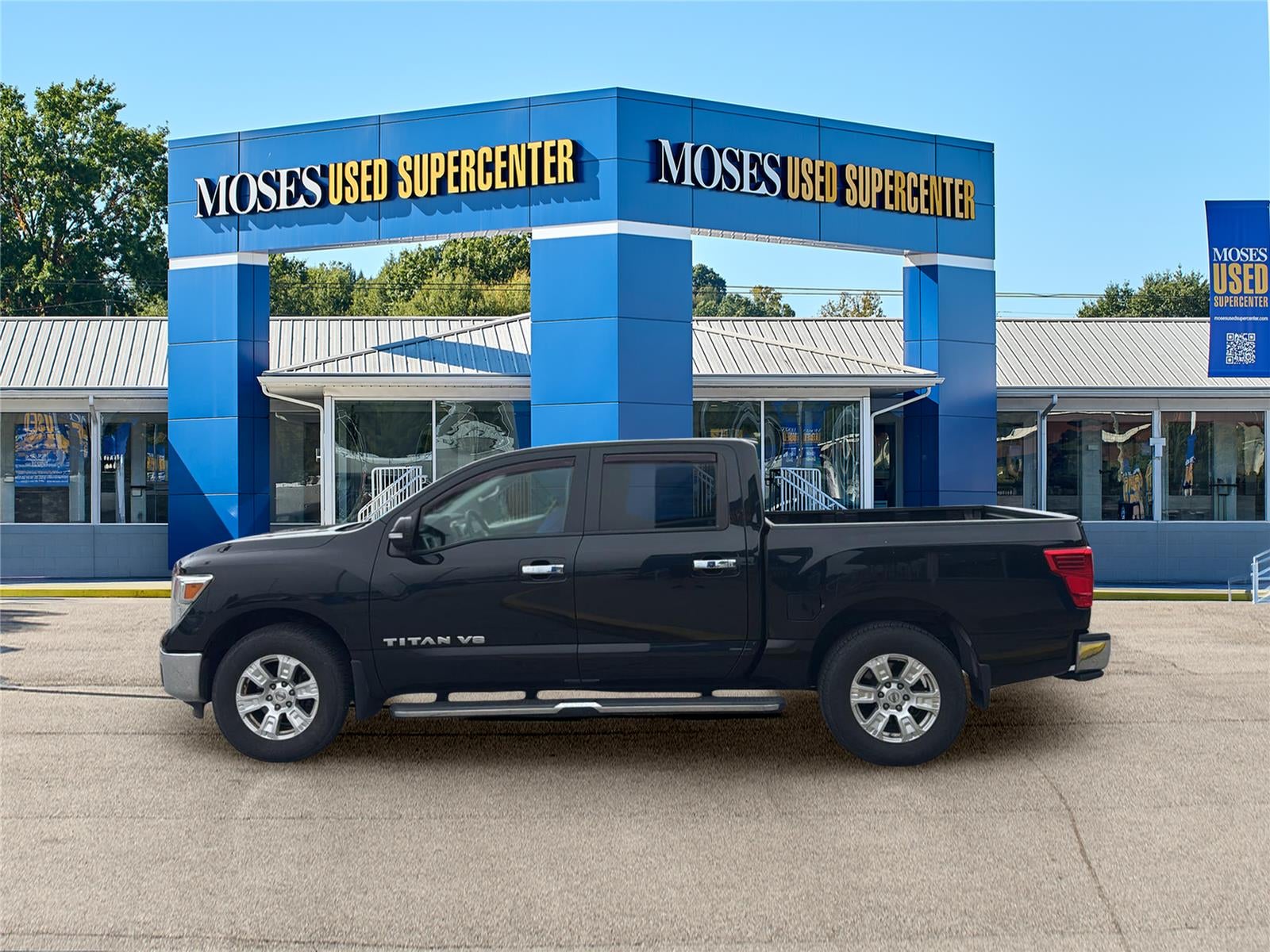 2018 Nissan TITAN SV