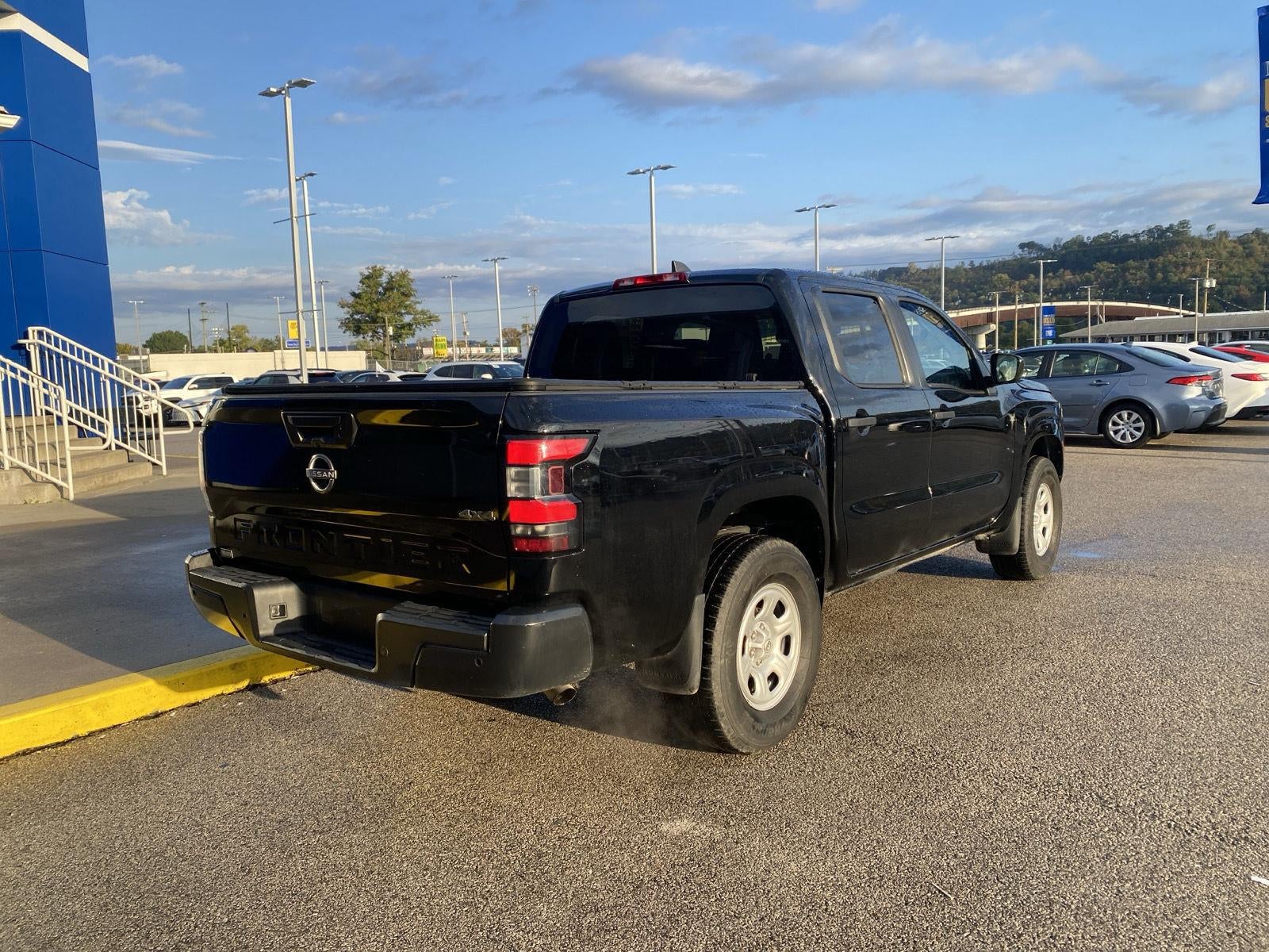 2024 Nissan Frontier Crew Cab S 4x4