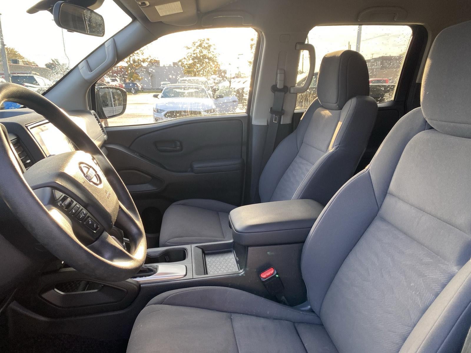 2024 Nissan Frontier Crew Cab S 4x4