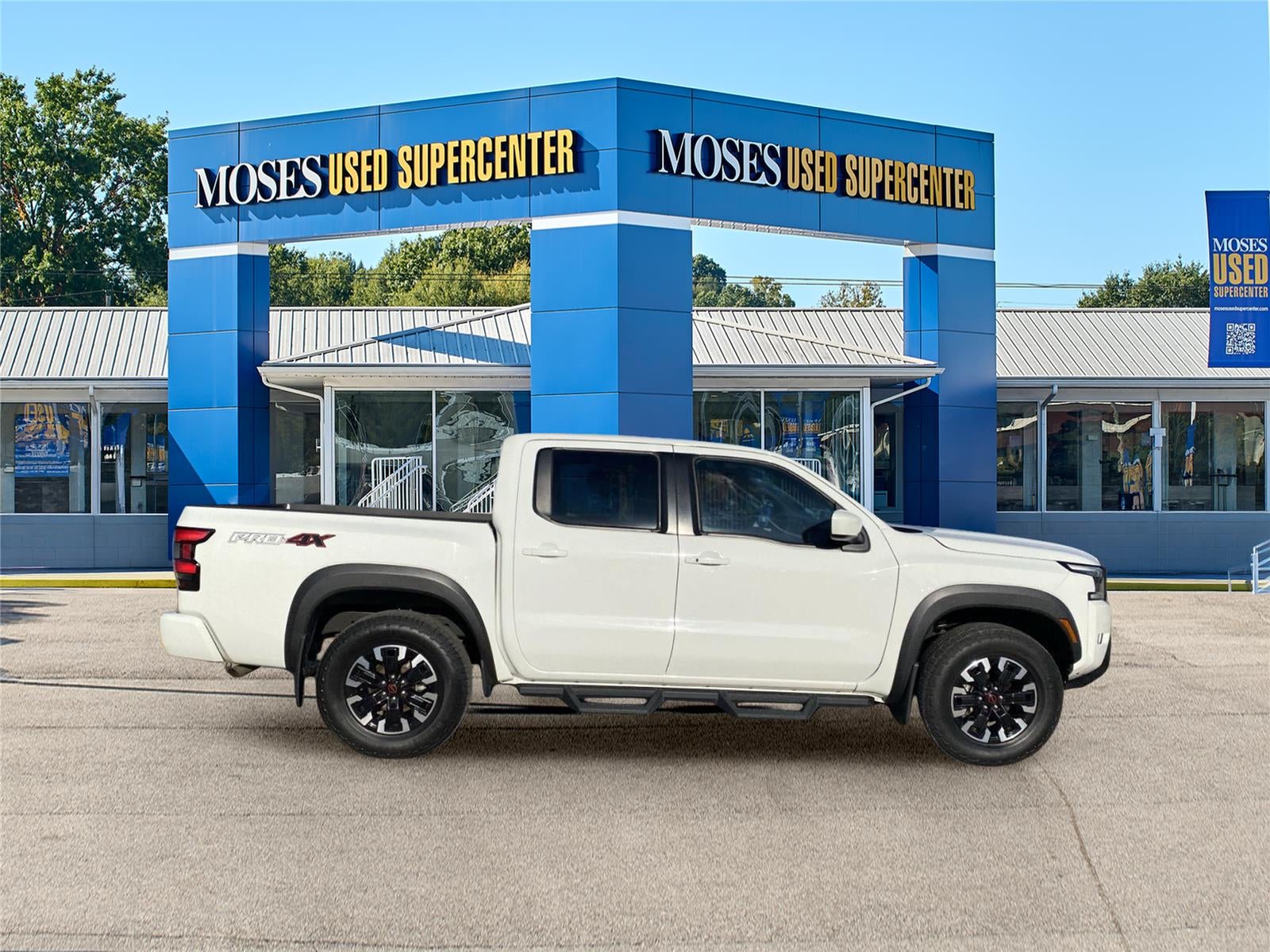 2022 Nissan Frontier Crew Cab PRO-4X 4x4