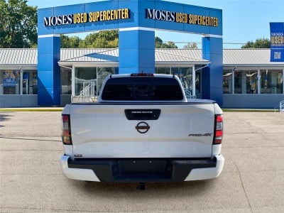2022 Nissan Frontier Crew Cab PRO-4X 4x4