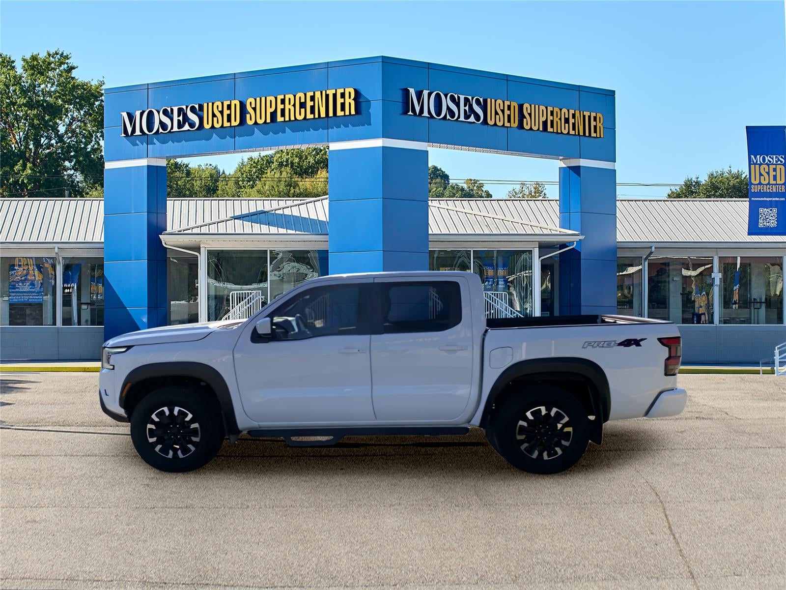 2022 Nissan Frontier Crew Cab PRO-4X 4x4