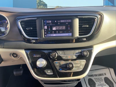 2024 Chrysler Voyager LX