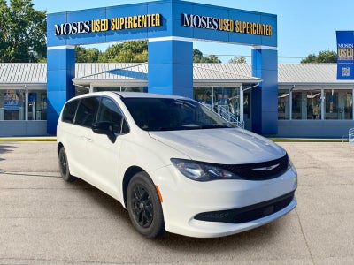 2024 Chrysler Voyager LX