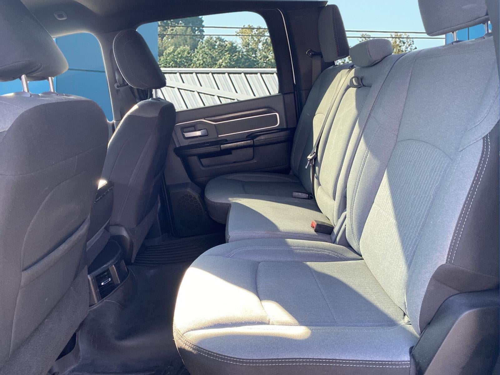 2023 RAM 3500 Big Horn Crew Cab 4x4 8' Box