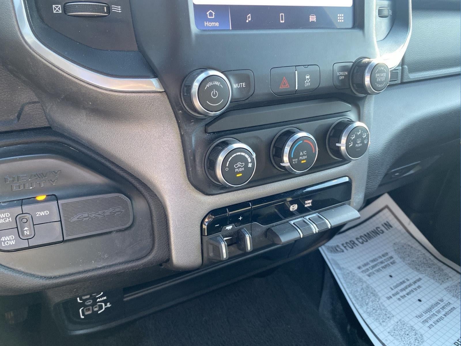 2023 RAM 3500 Big Horn Crew Cab 4x4 8' Box