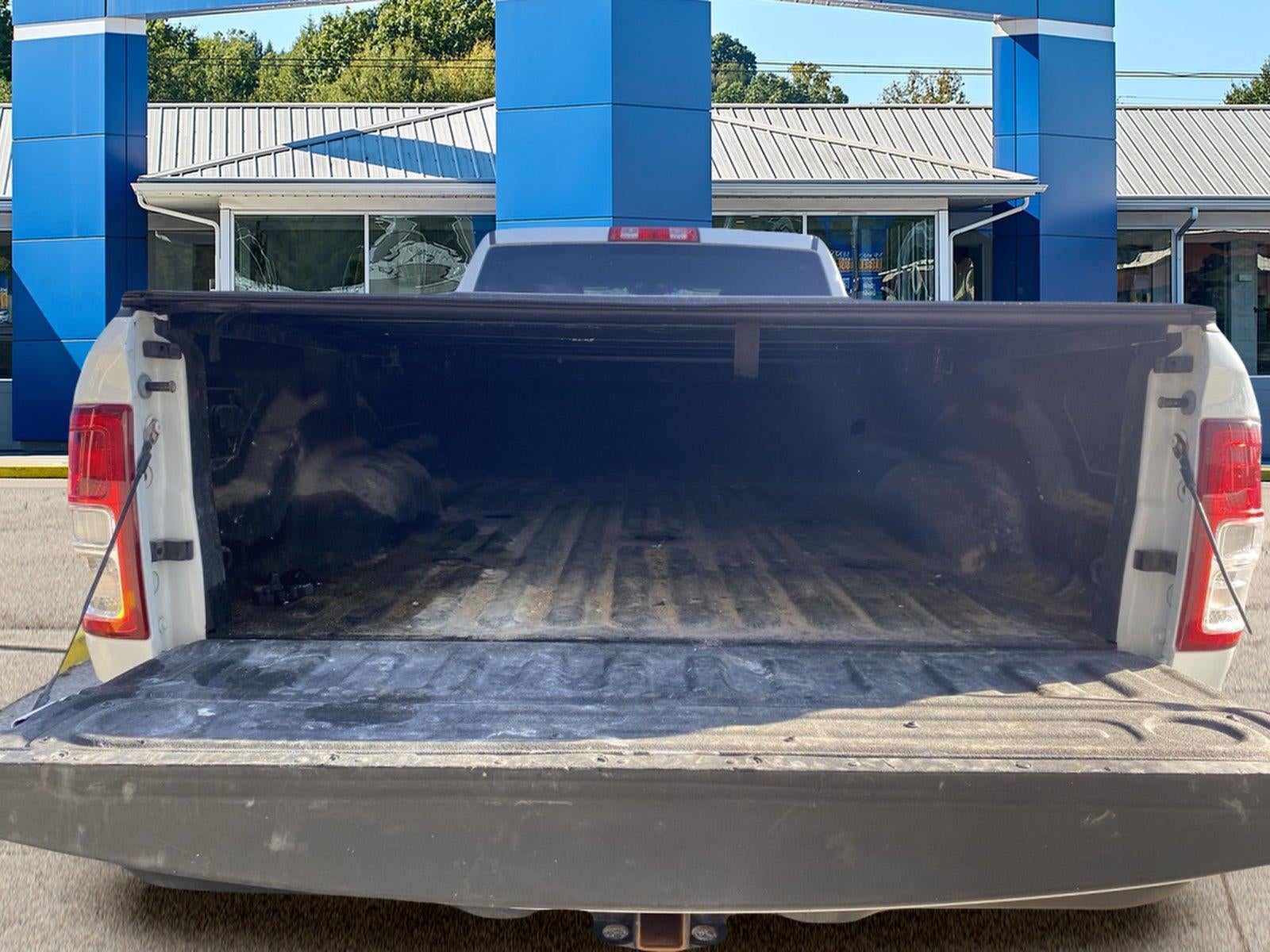 2023 RAM 3500 Big Horn Crew Cab 4x4 8' Box