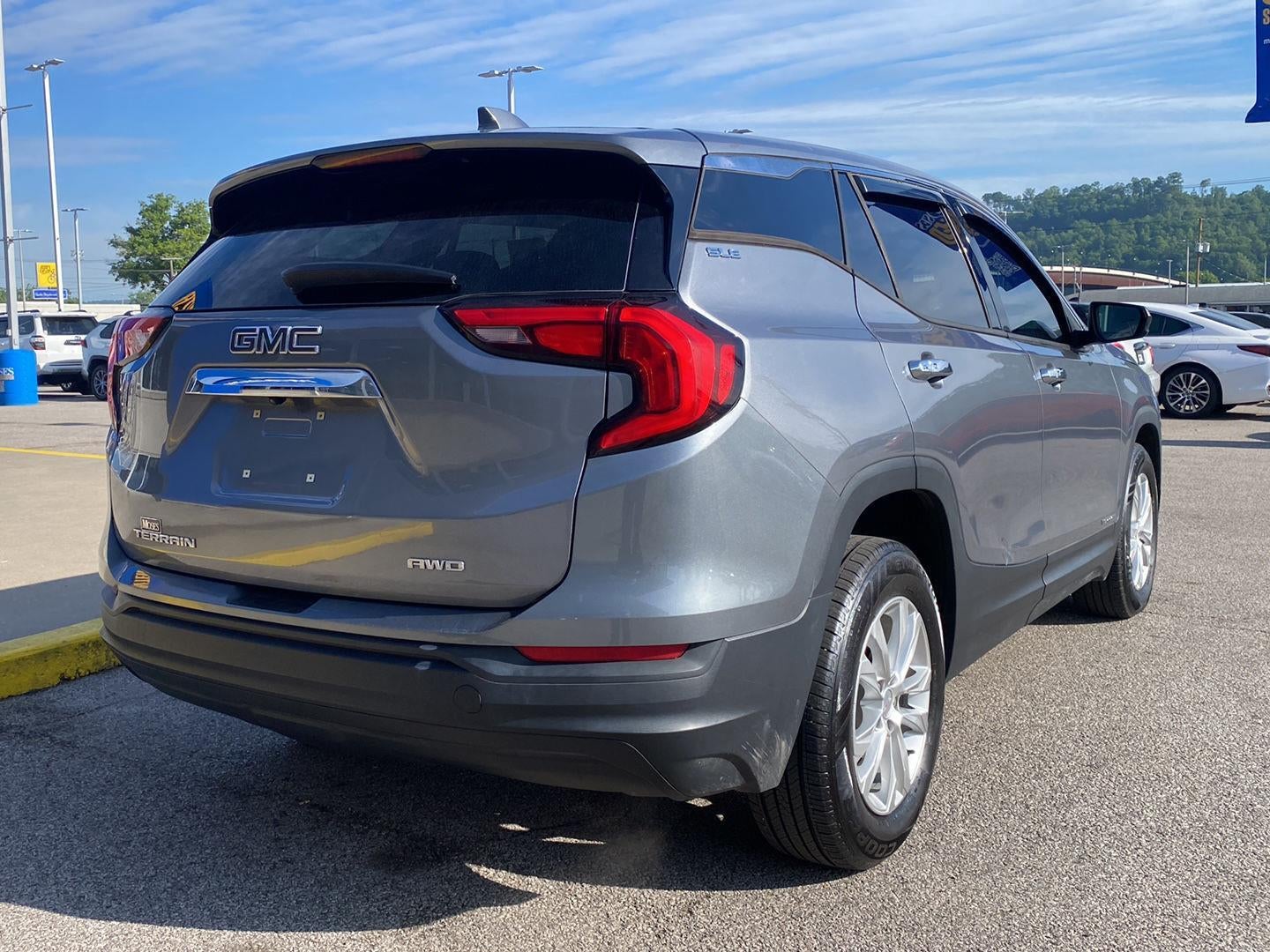 2020 GMC Terrain SLE