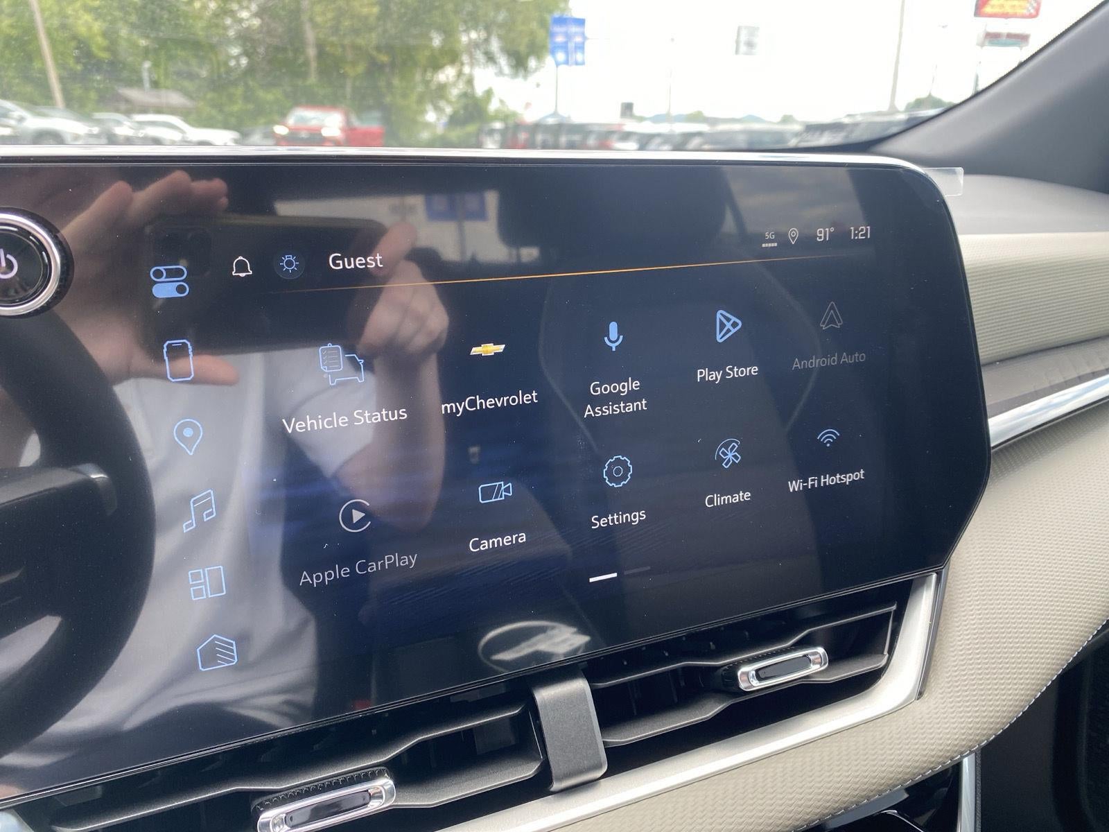 2027 Chevrolet Equinox LT - Photo 31