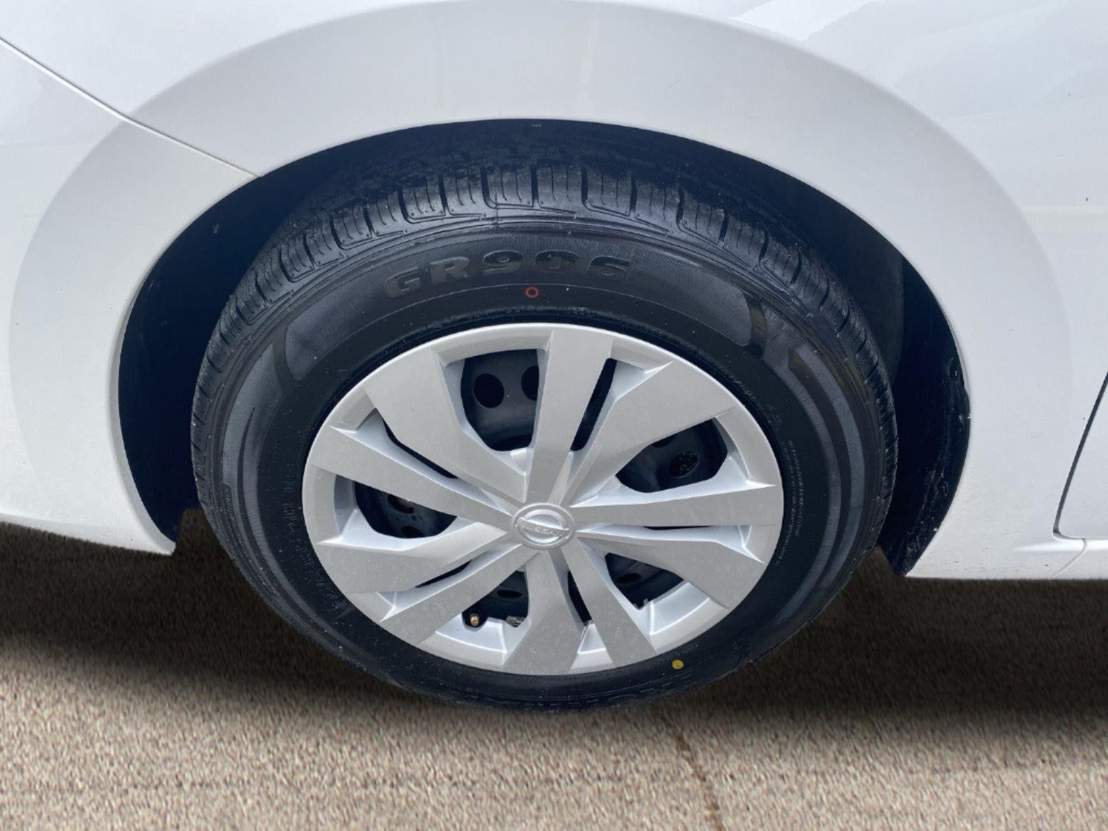 2024 Nissan Versa 1.6 S
