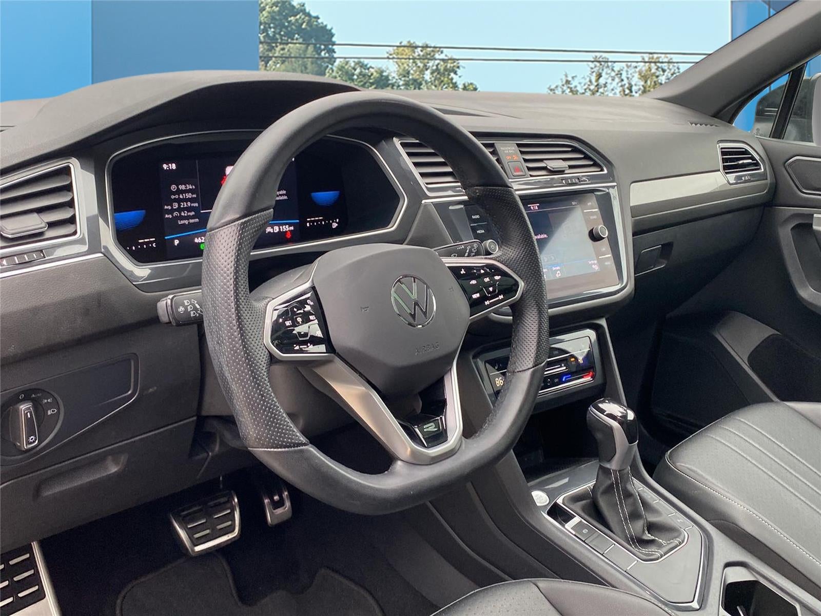 2022 Volkswagen Tiguan 2.0T SE R-Line Black