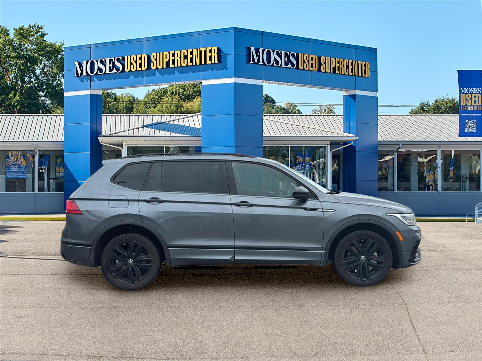 2022 Volkswagen Tiguan 2.0T SE R-Line Black