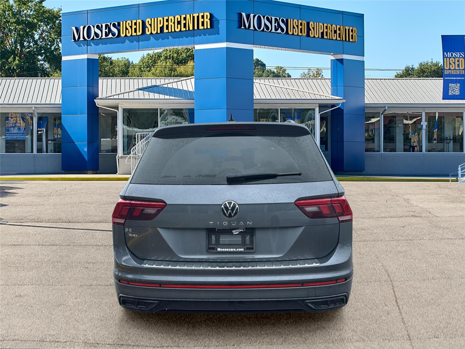 2022 Volkswagen Tiguan 2.0T SE R-Line Black