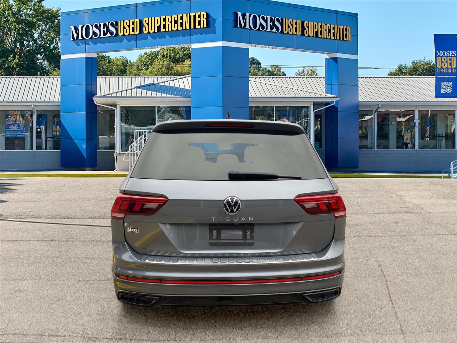 2022 Volkswagen Tiguan 2.0T SE R-Line Black