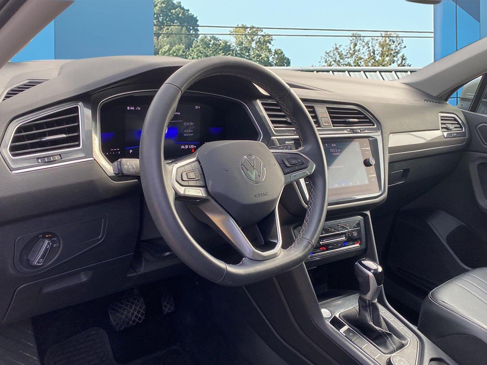 2024 Volkswagen Tiguan 2.0T SE