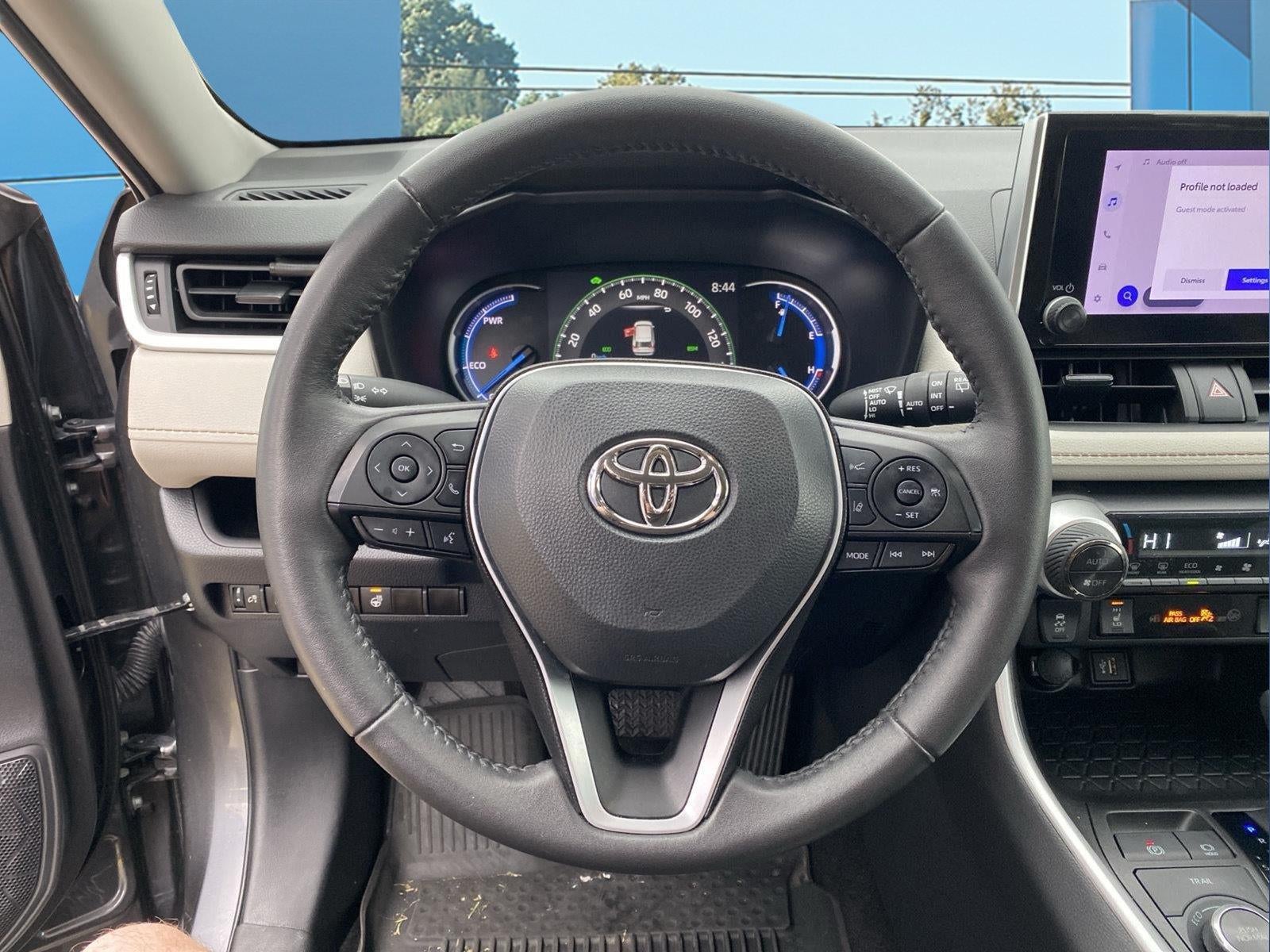 2023 Toyota RAV4 Hybrid XLE
