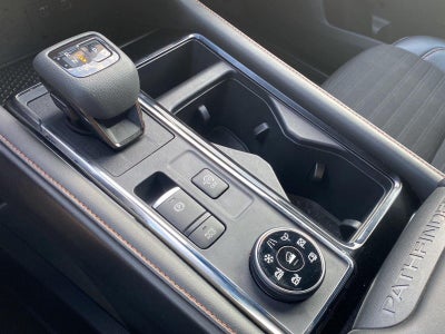 2023 Nissan Pathfinder Rock Creek 4WD