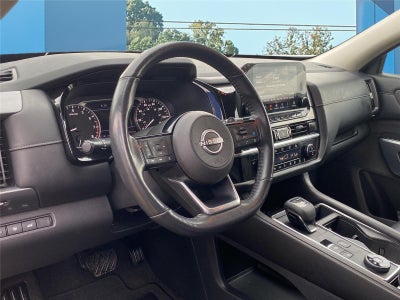 2023 Nissan Pathfinder SL 4WD
