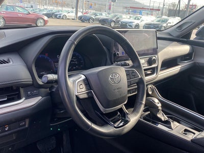 2024 Toyota Grand Highlander XLE