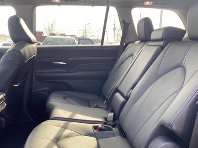 2024 Toyota Grand Highlander XLE