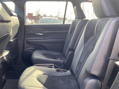 2025 Toyota Grand Highlander Hybrid MAX Limited