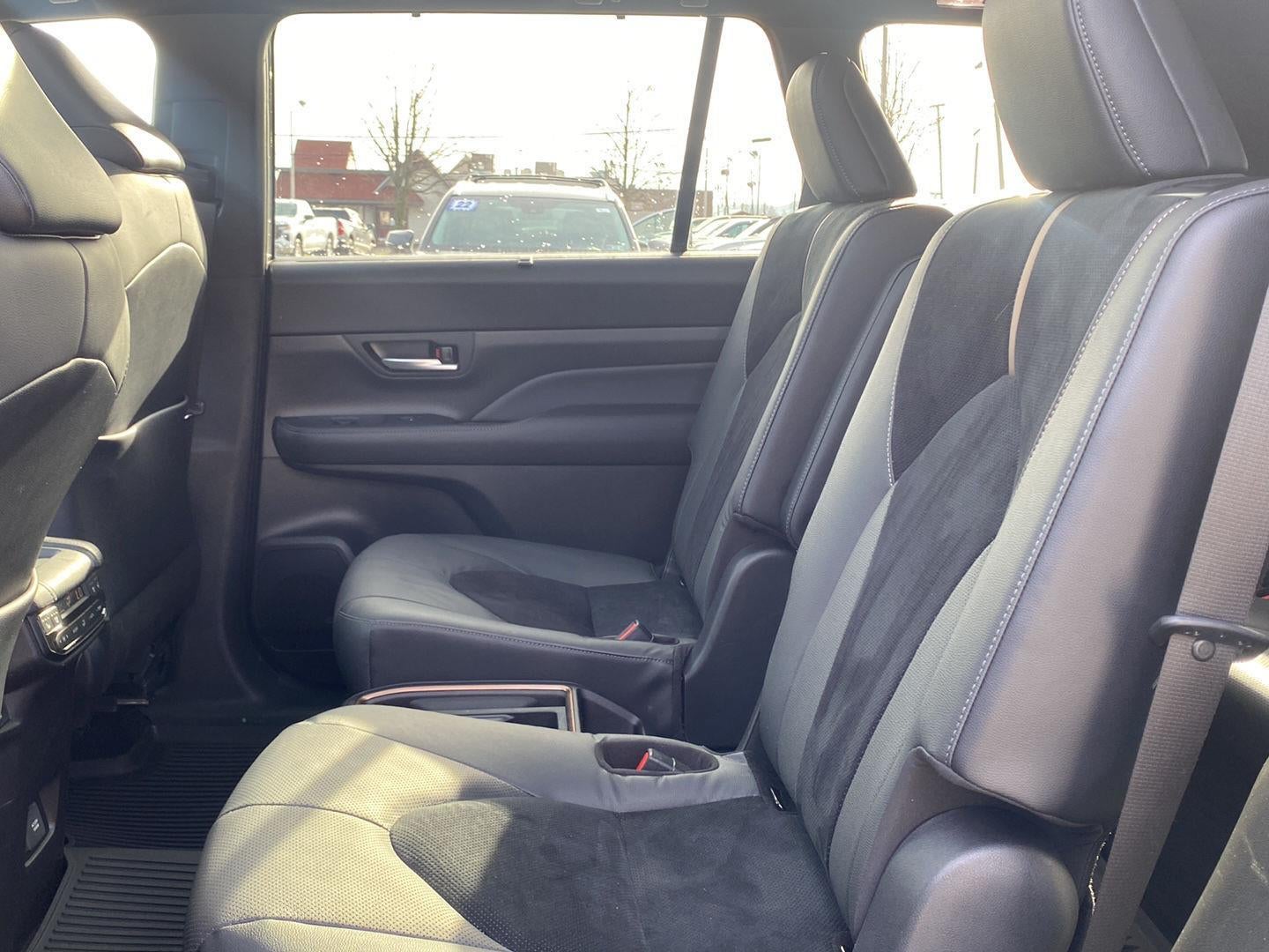 2025 Toyota Grand Highlander Hybrid MAX Limited