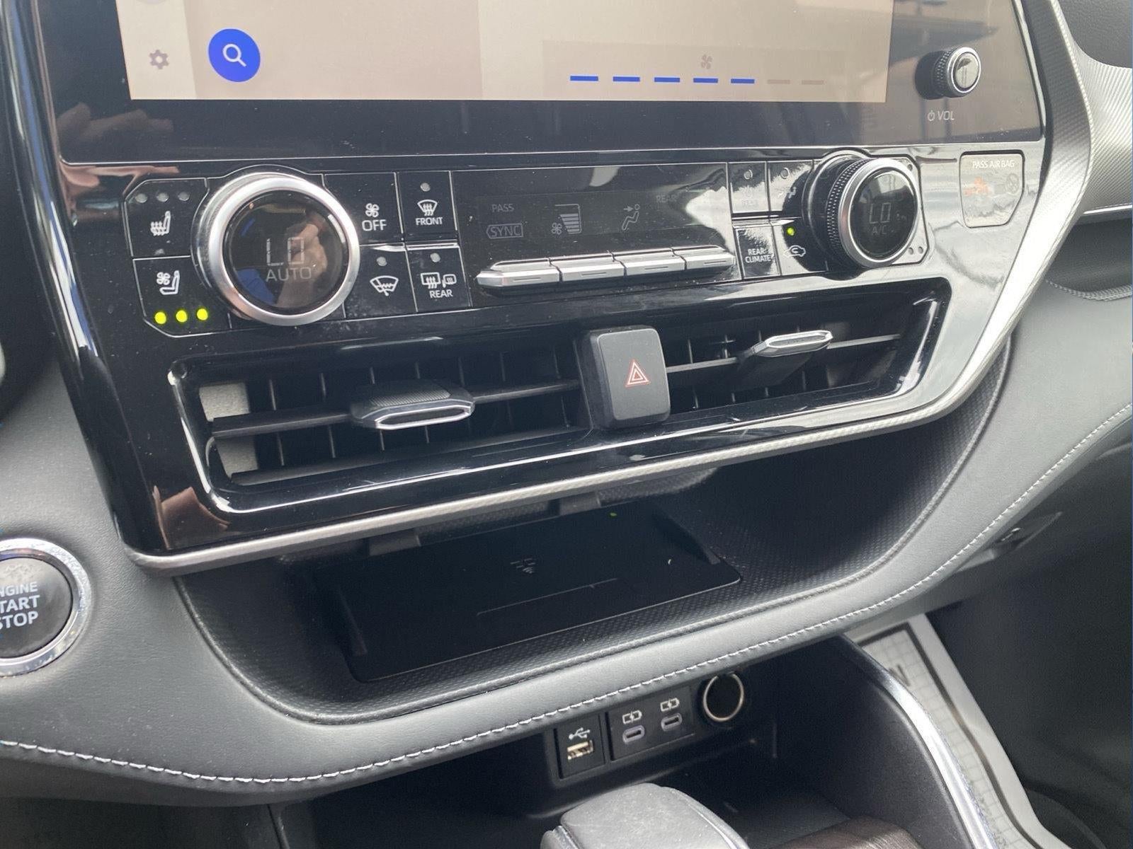 2023 Toyota Highlander Platinum