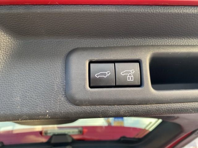 2023 Toyota Sequoia SR5