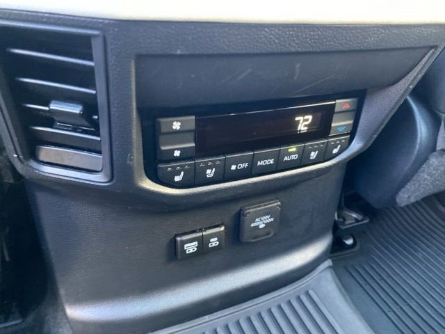 2023 Toyota Sequoia SR5