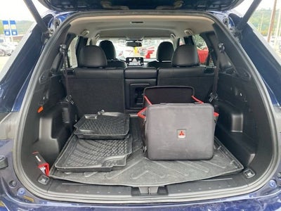 2024 Mitsubishi Outlander Plug-In Hybrid SEL