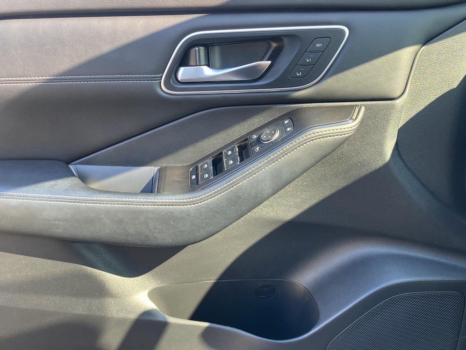 2025 Nissan Rogue Platinum Intelligent AWD